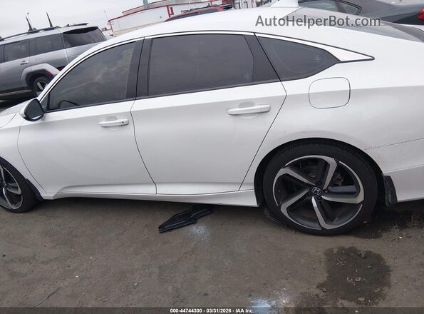 1HGCV1F36KA146908 2019 HONDA ACCORD White 