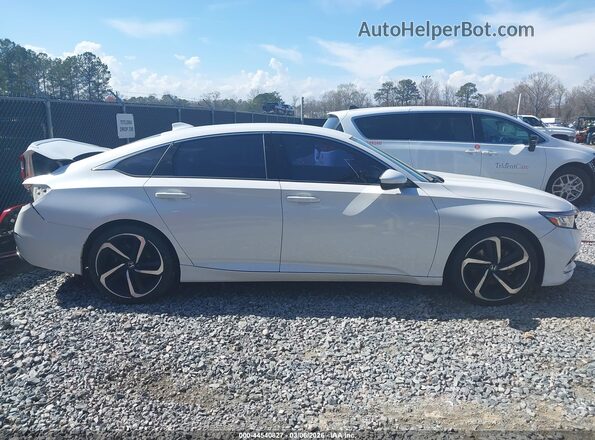 1HGCV1F36LA116308 2020 HONDA ACCORD Белый Вид задней части салона