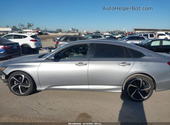 1HGCV1F38JA247608 2018 HONDA ACCORD Gray Vista interior trasera