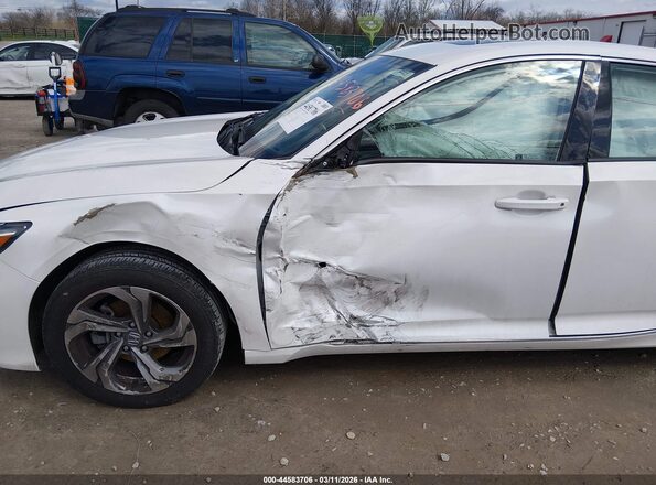 1HGCV1F43LA084152 2020 HONDA ACCORD Белый Вид спереди