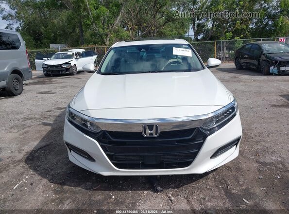 1HGCV1F48KA073257 2019 HONDA ACCORD White Widok zestawu wskaźników