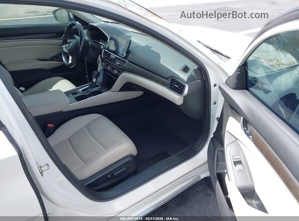 1HGCV1F54LA043215 2020 HONDA ACCORD Белый Вид салона спереди