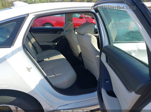1HGCV1F55KA101508 2019 HONDA ACCORD White Widok naklejki z numerem VIN