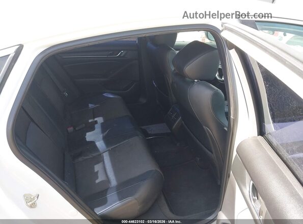 1HGCV2F32JA036250 2018 HONDA ACCORD Белый Вид наклейки с VIN-кодом