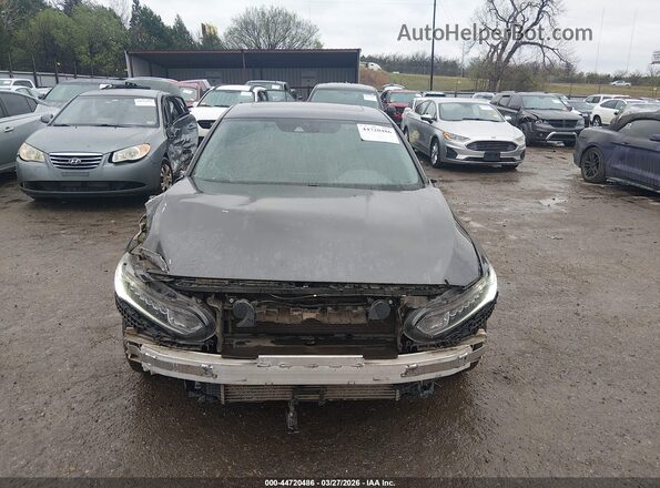 1HGCV2F64JA015832 2018 HONDA ACCORD Серый Вид задней части салона