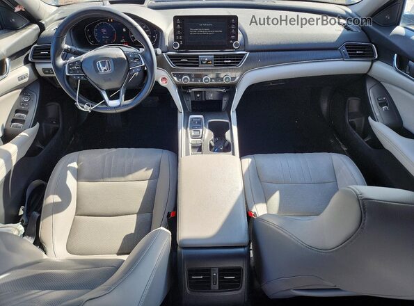 1HGCV2F99JA050957 2018 HONDA ACCORD Серебряный Вид панели приборов