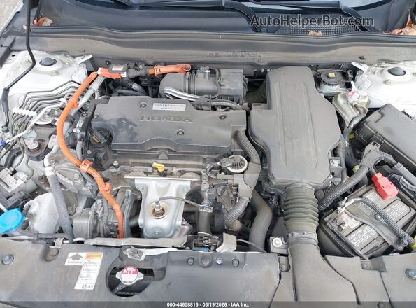 1HGCV3F90LA009903 2020 HONDA ACCORD HYBRID Белый Вид сзади