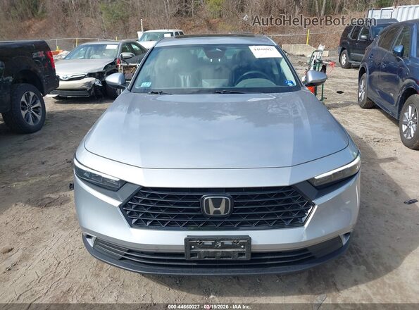 1HGCY1F37PA044452 2023 HONDA ACCORD Серебряный Вид задней части салона