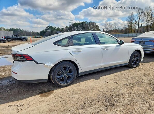 1HGCY1F4XSA002522 2025 HONDA ACCORD Белый Задняя правая четверть