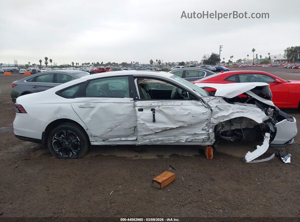 1HGCY1F4XSA066723 2025 HONDA ACCORD White 360 interior view