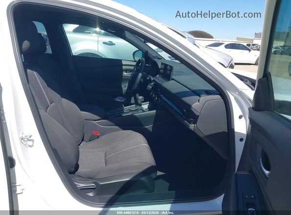 1HGCY2F52SA045606 2025 HONDA ACCORD HYBRID White Вид салону спереду
