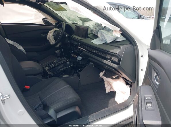 1HGCY2F56PA034616 2023 HONDA ACCORD HYBRID Белый Вид салона спереди