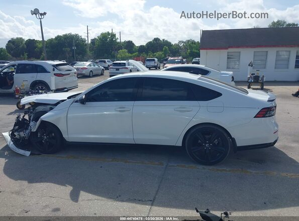 1HGCY2F79PA043084 2023 HONDA ACCORD HYBRID Белый Вид задней части салона