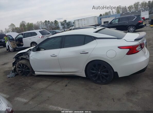 1N4AA6AP0HC390727 2017 NISSAN MAXIMA White Widok wnętrza 360 stopni
