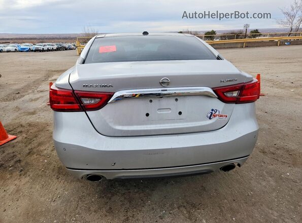 1N4AA6AP4JC403503 2018 NISSAN MAXIMA PLATINUM Silver Widok z tyłu