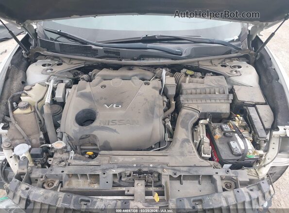 1N4AA6AP5JC401646 2018 NISSAN MAXIMA Серебряный Вид сзади
