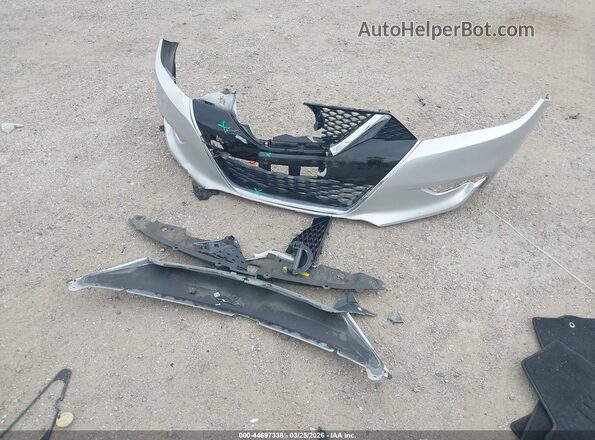 1N4AA6AP5JC401646 2018 NISSAN MAXIMA Серебряный Вид щитка приборов