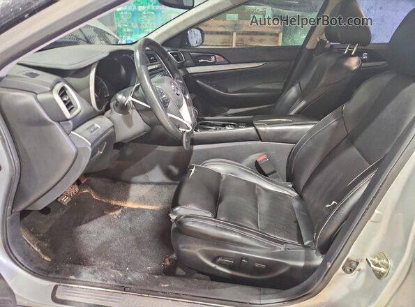 1N4AA6AP6JC386574 2018 NISSAN MAXIMA Silver Vista interior delantera