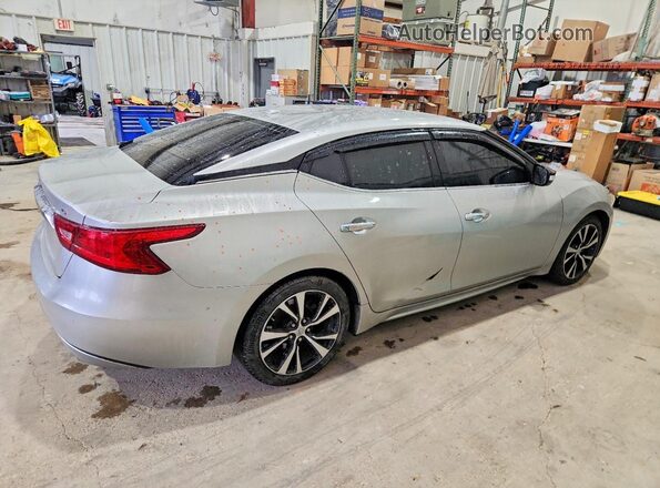 1N4AA6AP6JC386574 2018 NISSAN MAXIMA Silver Trasero derecho