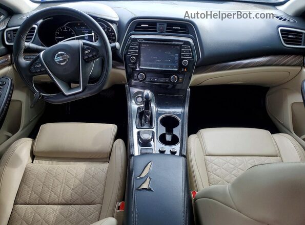 1N4AA6APXJC392748 2018 NISSAN MAXIMA PLATINUM Бордовый Вид панели приборов