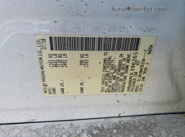 1N4AA6APXJC396265 2018 NISSAN MAXIMA PLATINUM White Widok komory silnika