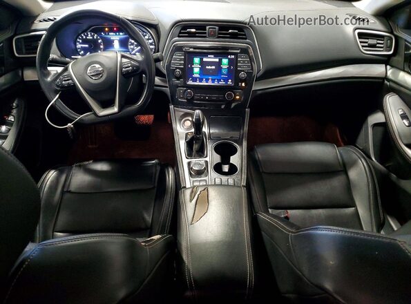 1N4AA6AV0KC361489 2019 NISSAN MAXIMA Серебряный Вид панели приборов