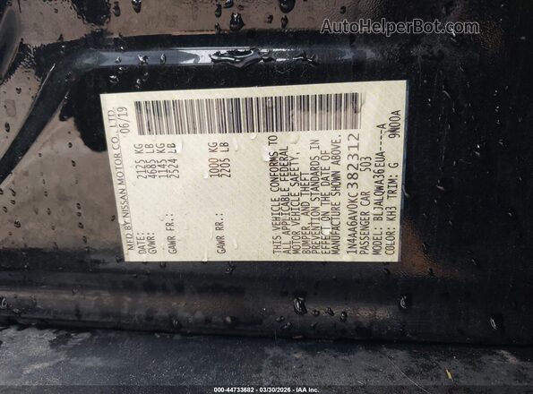 1N4AA6AV0KC382312 2019 NISSAN MAXIMA Black Widok komory silnika