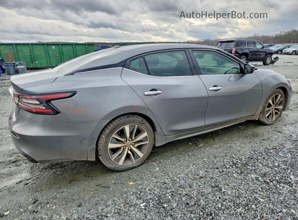 1N4AA6AV2KC379301 2019 NISSAN MAXIMA Серебряный Задняя правая четверть