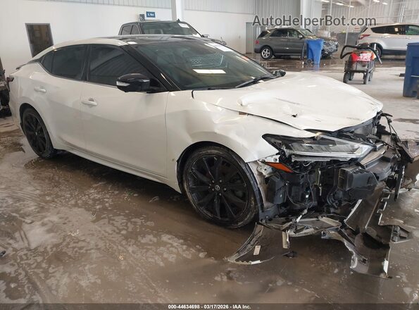 1N4AA6AV3KC379453 2019 NISSAN MAXIMA Белый Передняя правая четверть