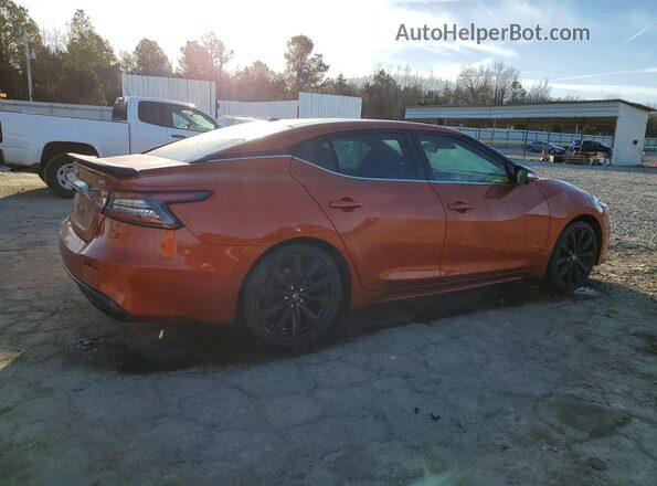1N4AA6AV6KC364591 2019 NISSAN MAXIMA Оранжевый Задняя правая четверть