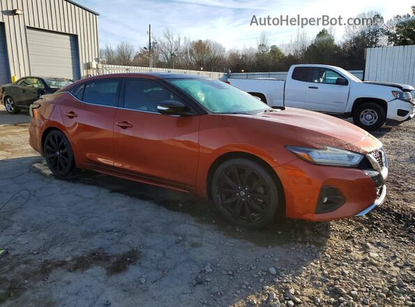 1N4AA6AV6KC364591 2019 NISSAN MAXIMA Оранжевый Передняя правая четверть
