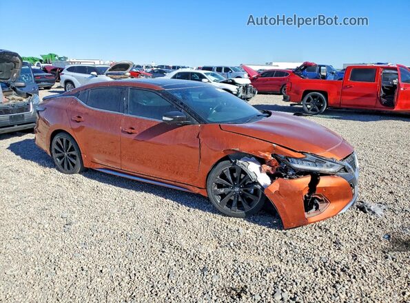 1N4AA6EV4LC381577 2020 NISSAN MAXIMA SR Оранжевый Передняя правая четверть