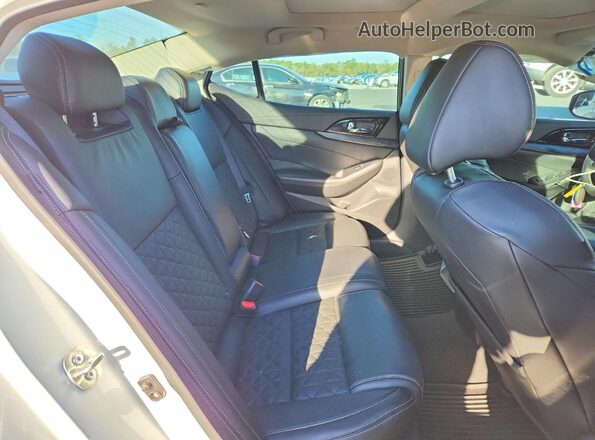 1N4AA6FV5LC382736 2020 NISSAN MAXIMA PLATINUM Белый Вид задних сидений