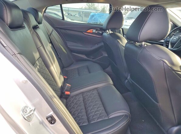 1N4AA6FV6MC516624 2021 NISSAN MAXIMA PLATINUM Серебряный Вид задних сидений