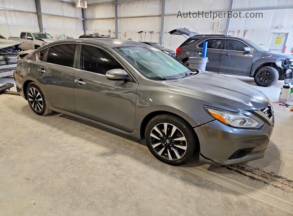 1N4AL3AP1JC215269 2018 NISSAN ALTIMA Gray Delantero derecho