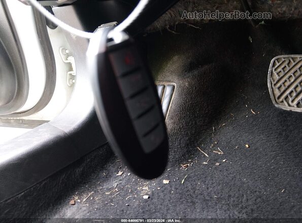 1N4AL3AP2JC132546 2018 NISSAN ALTIMA Белый Вид панели приборов