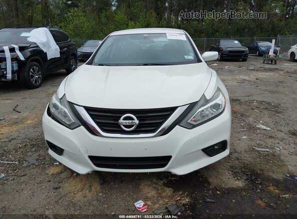1N4AL3AP2JC132546 2018 NISSAN ALTIMA Белый Вид задней части салона