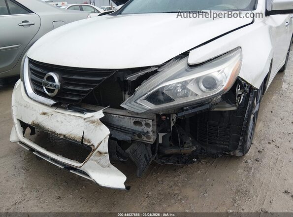 1N4AL3AP3GC142804 2016 NISSAN ALTIMA White Vista frontal