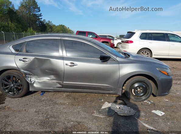 1N4AL3AP3HC239891 2017 NISSAN ALTIMA Gray Widok z przodu
