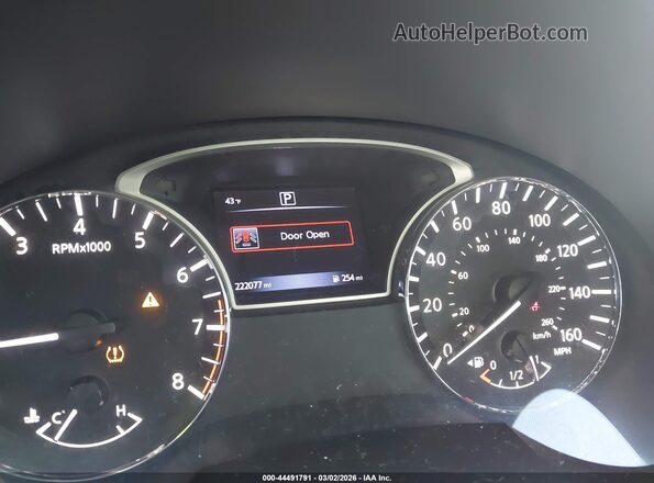 1N4AL3AP4HC284807 2017 NISSAN ALTIMA Gray Rear seats view