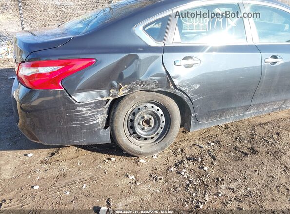 1N4AL3AP4HC284807 2017 NISSAN ALTIMA Gray Front view