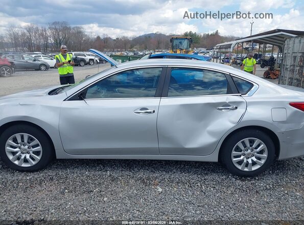 1N4AL3AP6GC218788 2016 NISSAN ALTIMA Silver Widok wnętrza 360 stopni