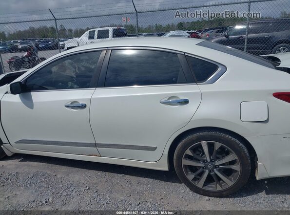 1N4AL3AP6GN373765 2016 NISSAN ALTIMA White 