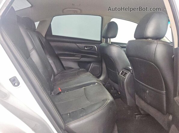 1N4AL3AP7HC171384 2017 NISSAN ALTIMA Серебряный Вид задних сидений