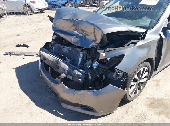 1N4AL3AP7HC277737 2017 NISSAN ALTIMA Gray Front view