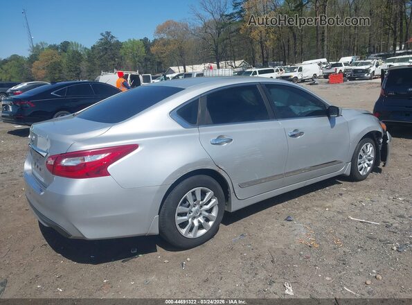 1N4AL3AP8GC162630 2016 NISSAN ALTIMA Серебряный Задняя правая четверть