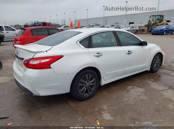 1N4AL3AP8HN330711 2017 NISSAN ALTIMA White Tył prawy