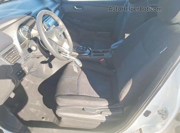 1N4AZ1CP1KC306348 2019 NISSAN LEAF Белый Вид салона спереди