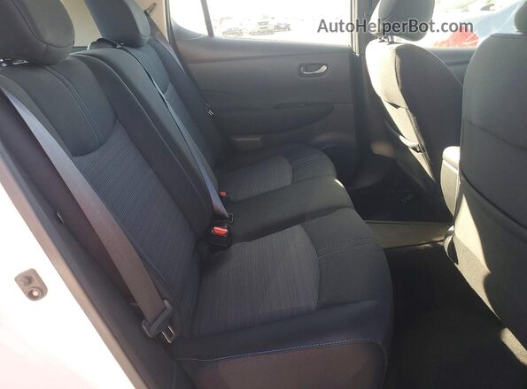 1N4AZ1CP1KC306348 2019 NISSAN LEAF Белый Вид задних сидений