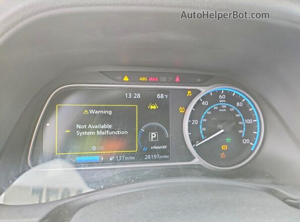 1N4AZ1CP6JC312239 2018 NISSAN LEAF Silver Вид щитка приладів
